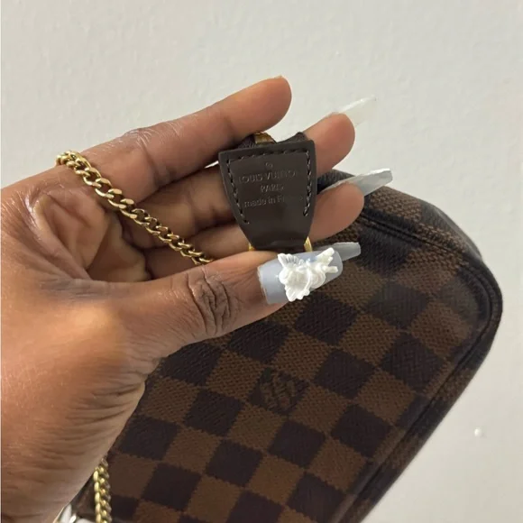 Authentic Louis Vuitton Damier Ebene Mini Pochette - Picture 6 of 10
